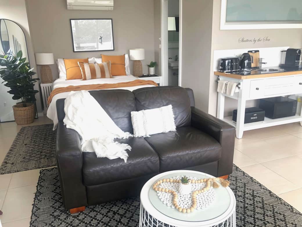 A sun-filled, peaceful oceanfront escape designed for mature couples seeking premium relaxation.