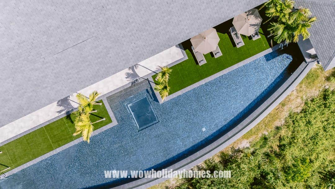 32-metre Infinity Pool