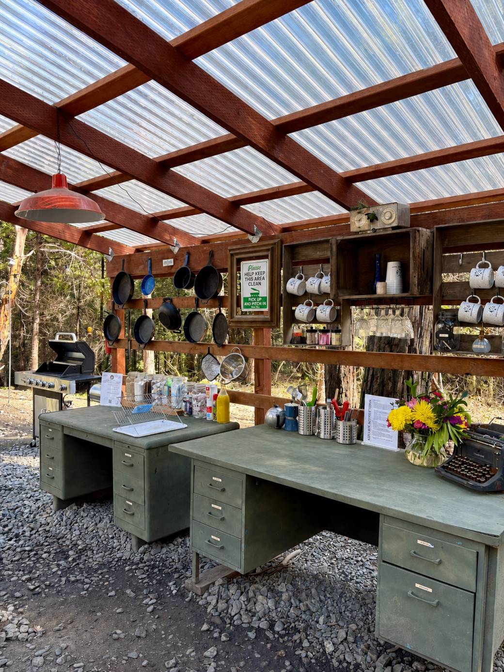 Shared Outdoor Kitchenette Shared Outdoor Kitchenette
