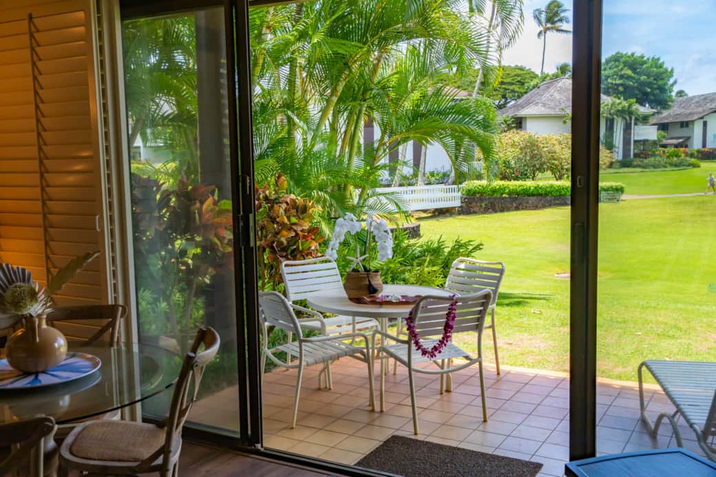 Private ground floor lanai