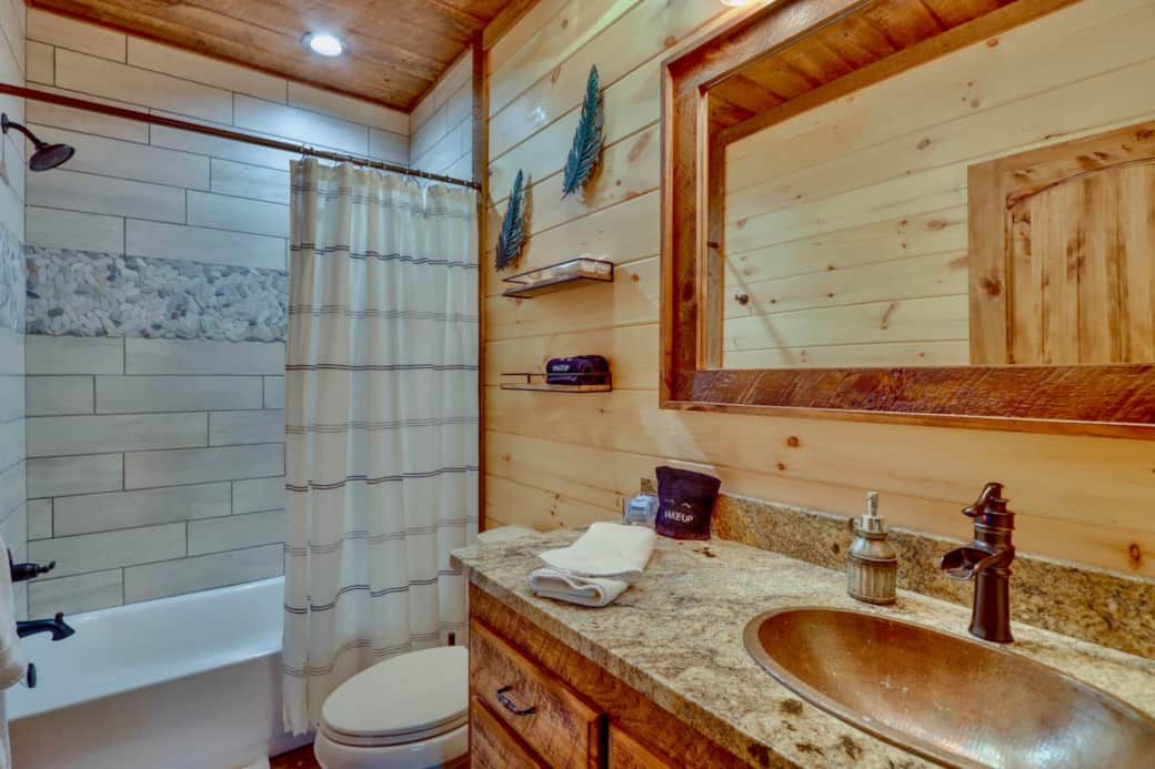 Fresh towels, complimentary toiletries, and plenty of space to start and end your day.