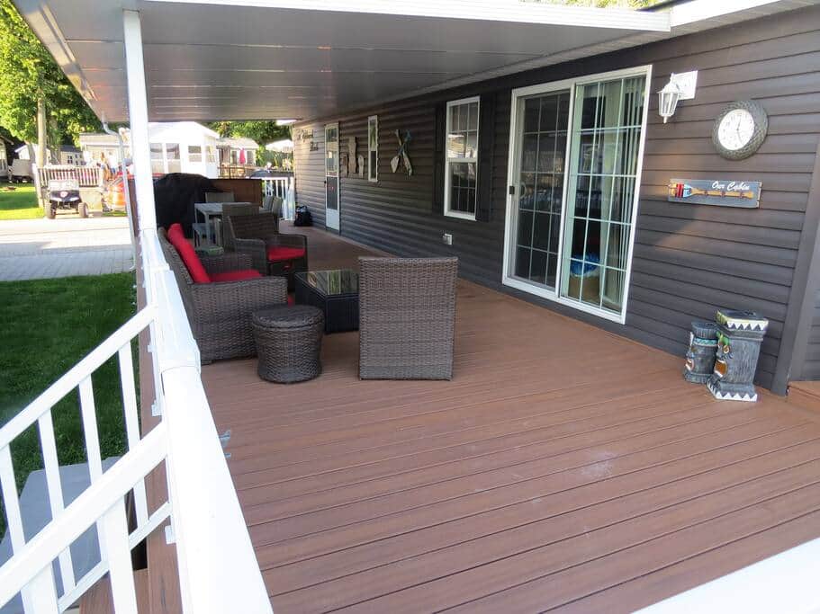 Partially covered deck