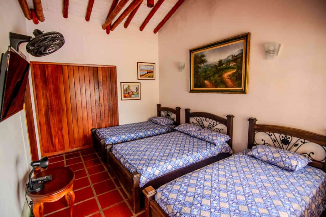 Cuarto 3 camas resized