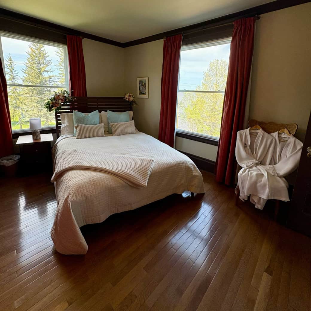 Murphy Suite - Second Bedroom