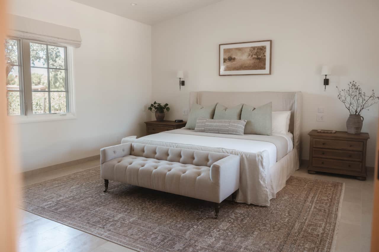Bordeaux Suite - Bedroom