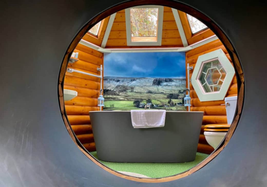 Connecting Quirky Tunnel Connecting Quirky Tunnel