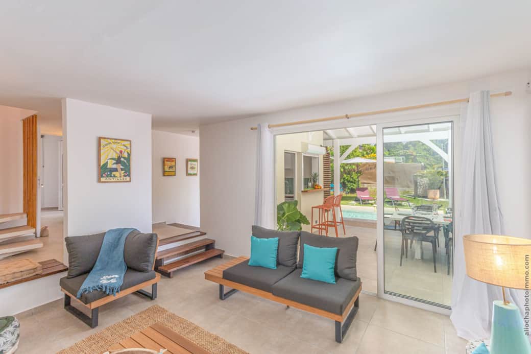 Salon ouvert sur la terrasse