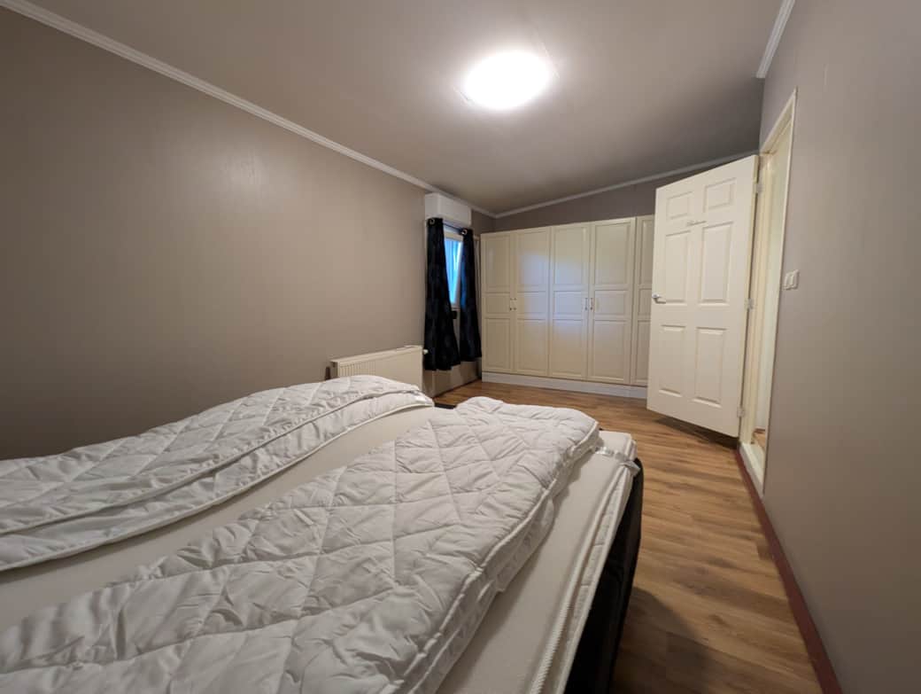 PXL 20250825 134402783