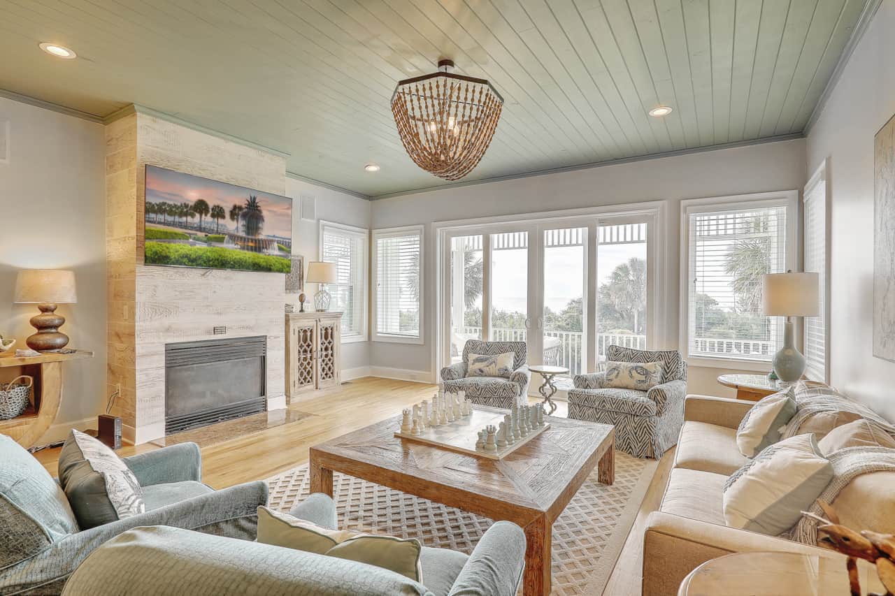 Living Room with great views!