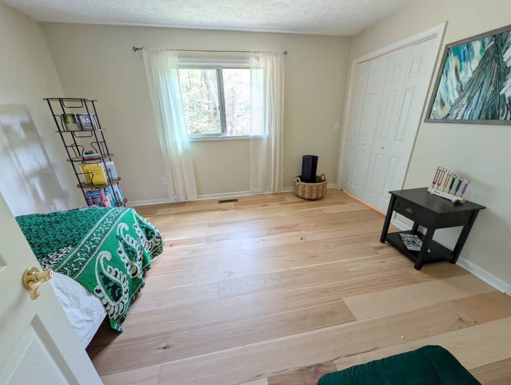 Second Bedroom/Massage/Yoga