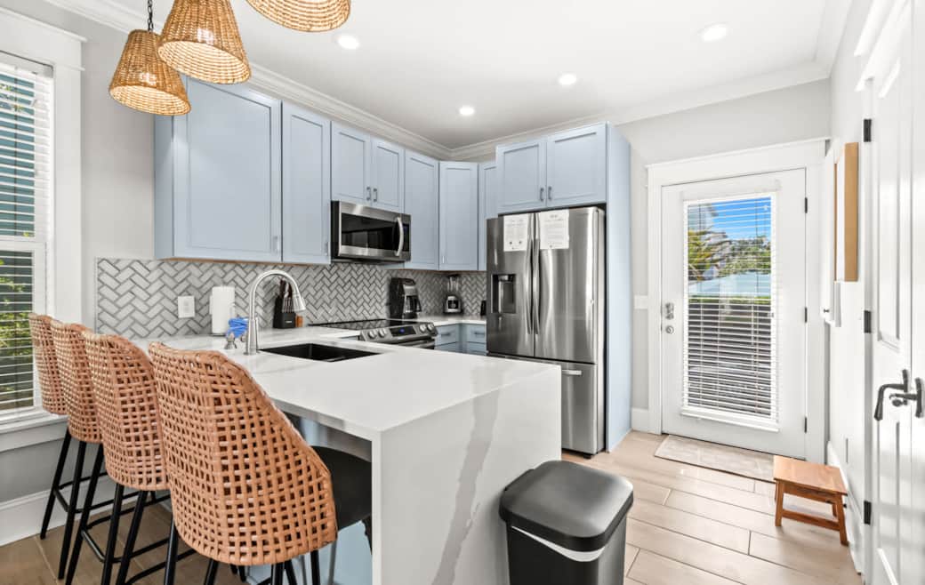 Level 1 Kitchen