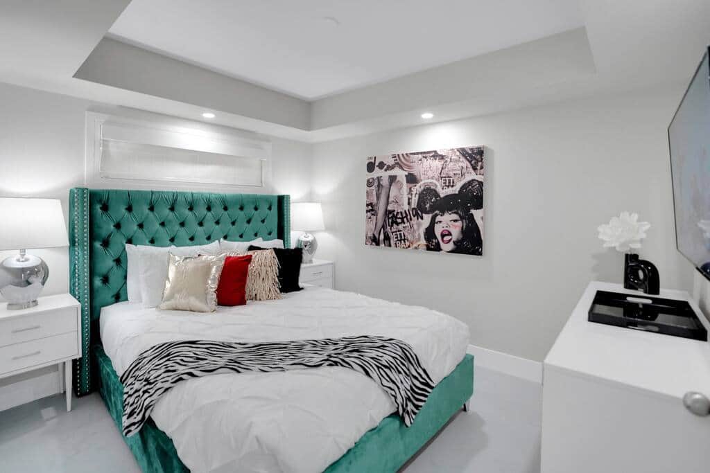 3rd interior bedroom, queen bed, Roku streaming tv, (no windows) 