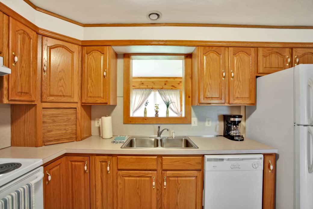 Lots of cabinet space