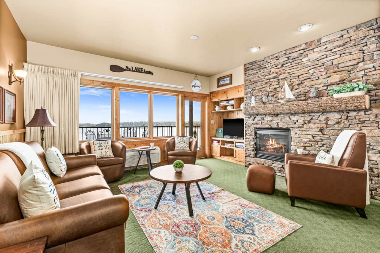 A gathering space for family, friends, and unforgettable views