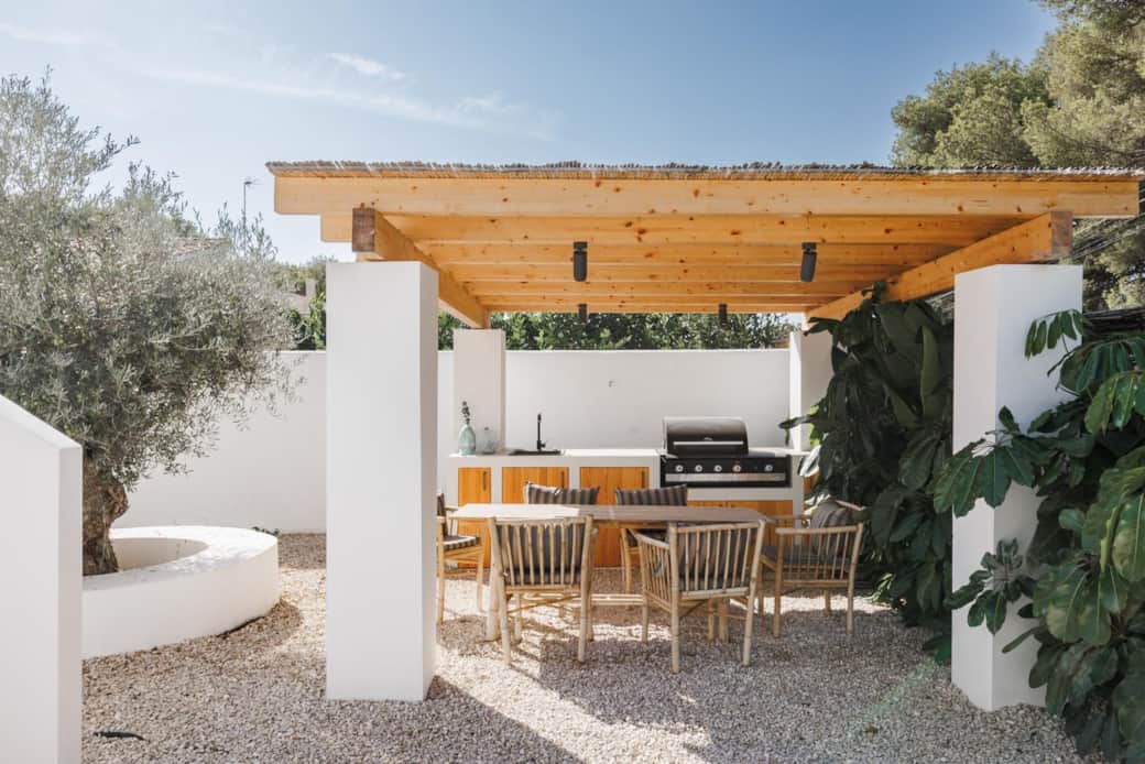 E2725E50 915C 4881 AC82 5969690F0B19