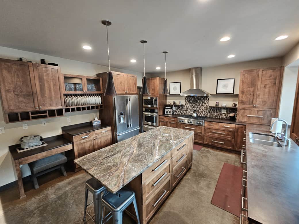 Entertainer's Dream Kitchen with Island