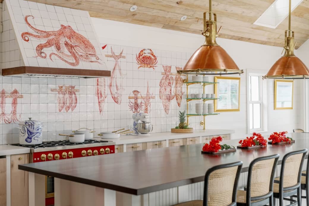 6 - Kitchen - TheKingCrown_AnaLui_HighRes-28