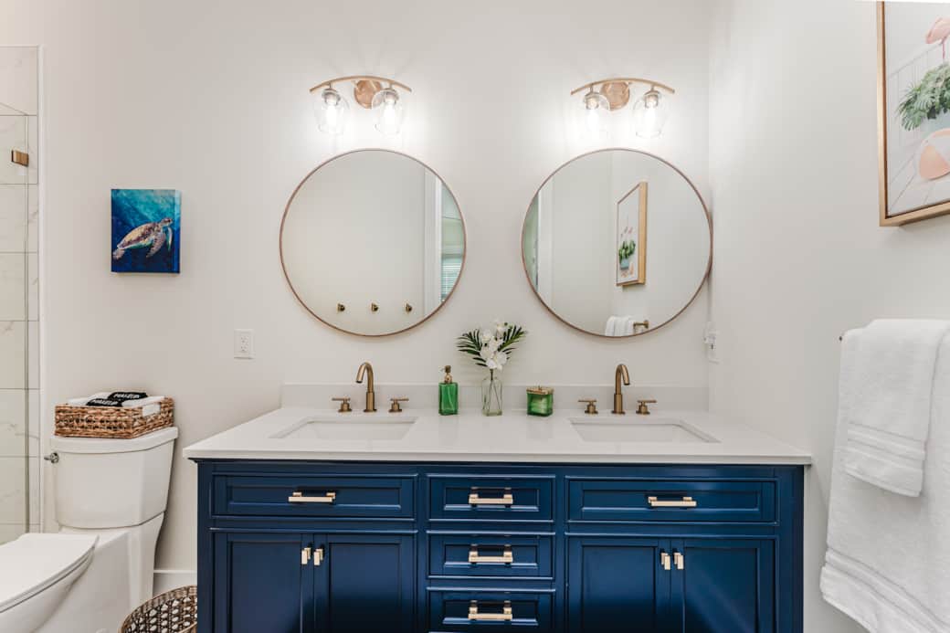 Master bathroom.
