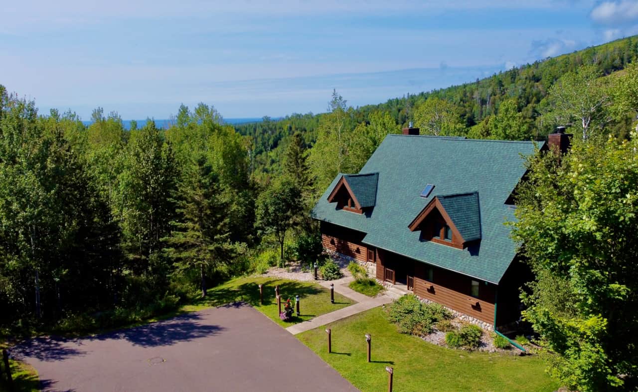 Hibernation House with Lake Superior Views