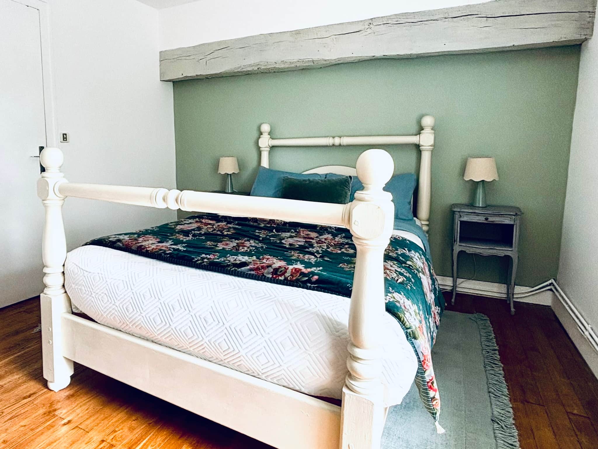 La Belle Room (13).JPEG