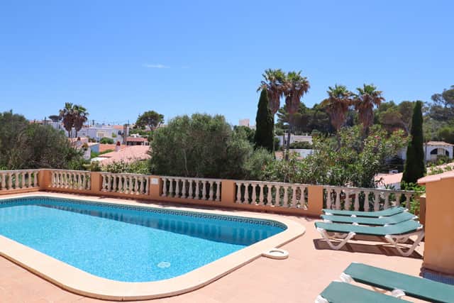 Villa Diana - Stunning Villa with Sunbathing Terrace