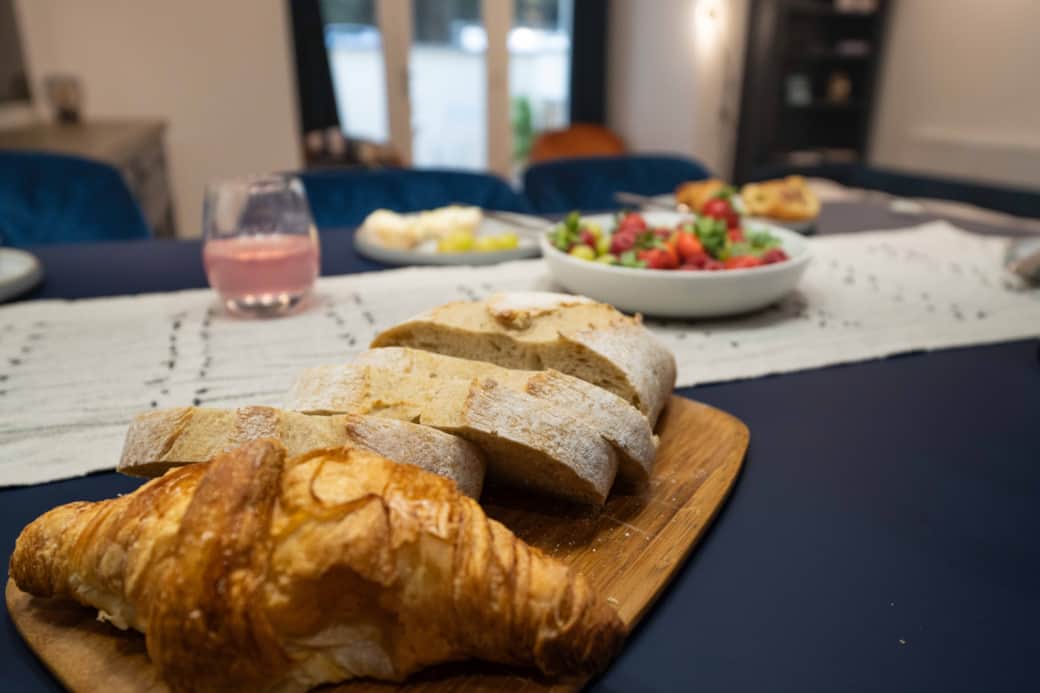 Breakfast Bar