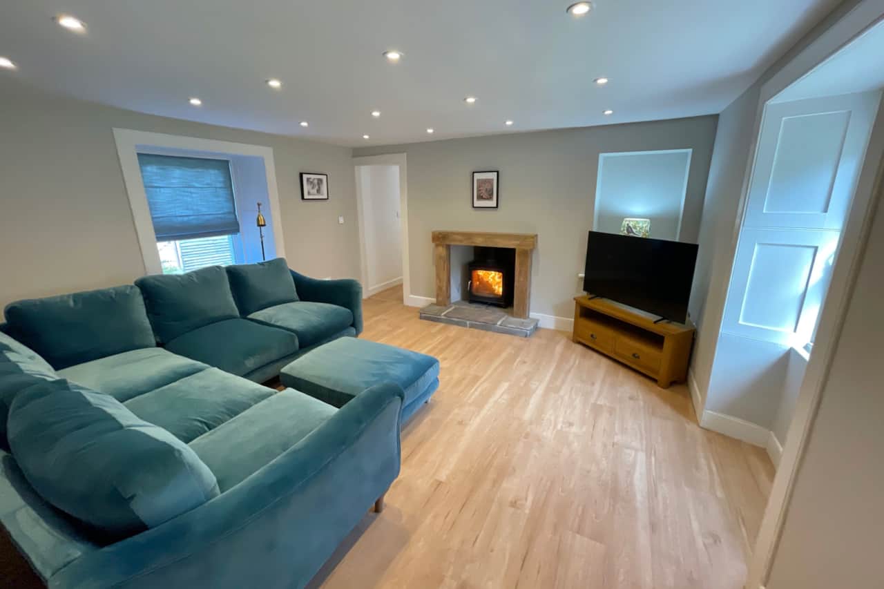 The Old Schoolhouse Lounge