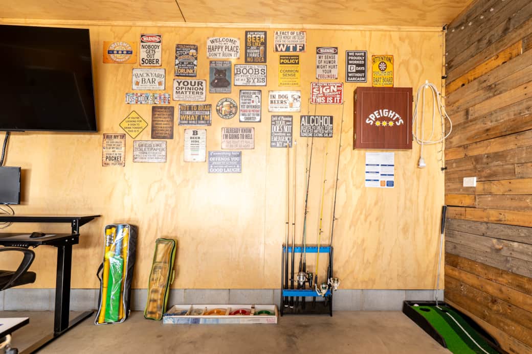 9 tussock airbnb-38