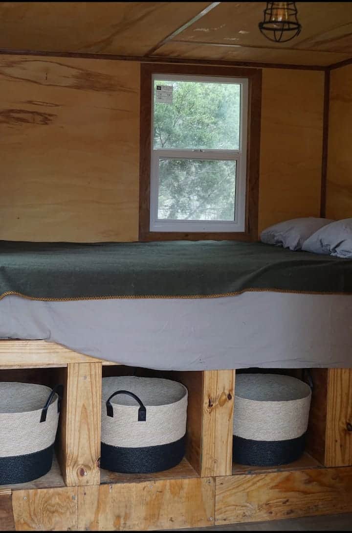 Double Bed Double Bed