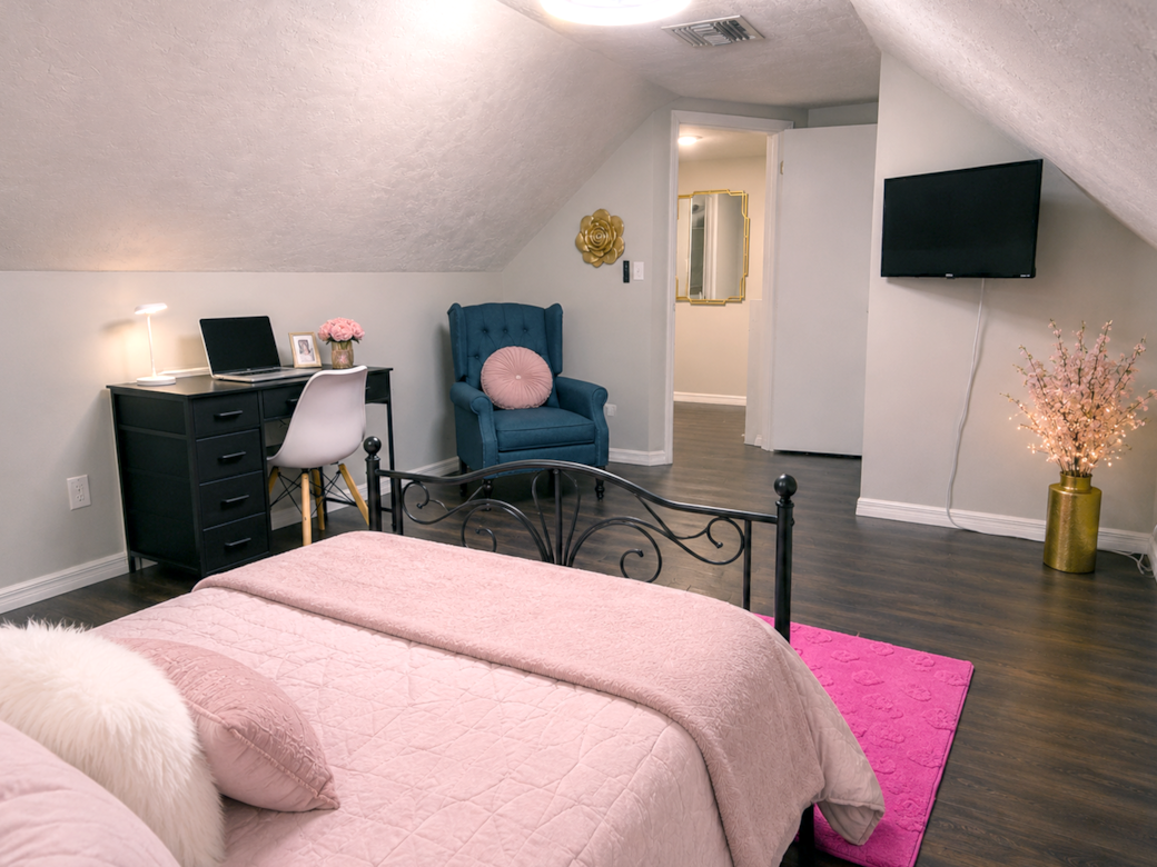 Suite06 002