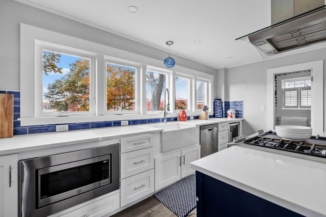 Newly Renovated Kitchen