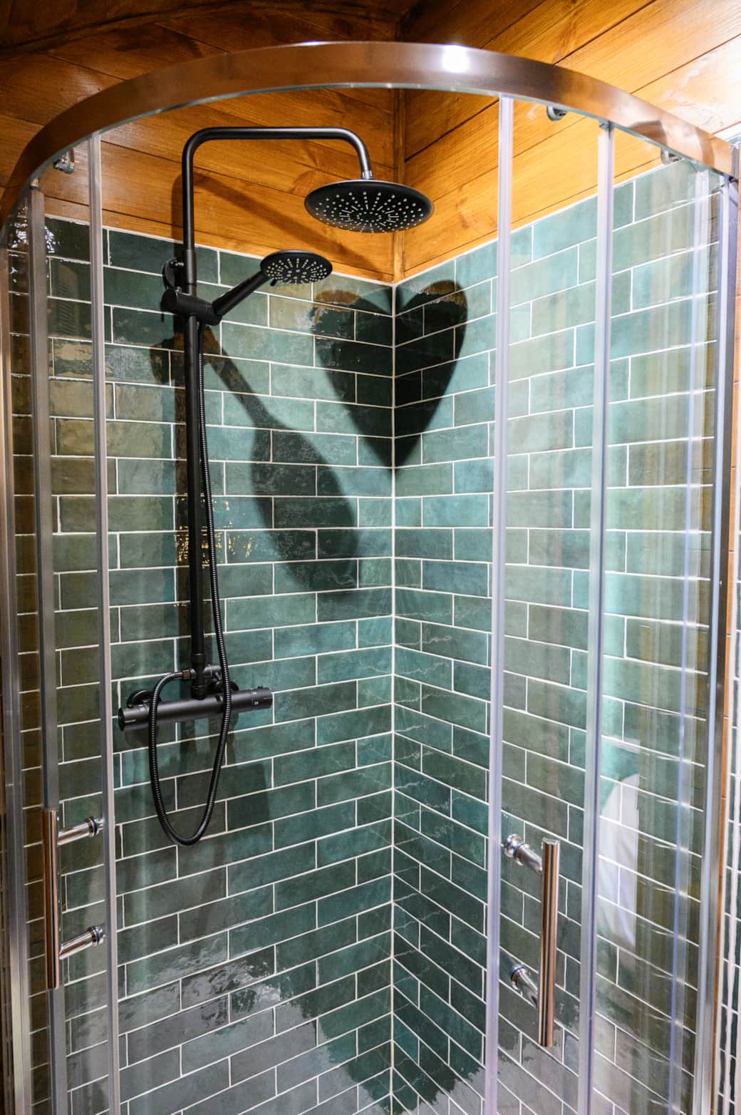 Tiled Shower 