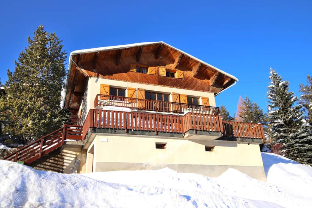 La façade principale du chalet la Soldanelle. La façade principale du chalet la Soldanelle.