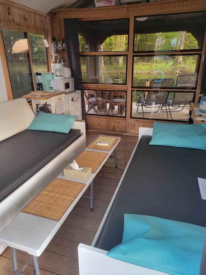 Lovely cabin with panoramic views and fully equipped (BEDDING AND TOWELS OPTIONAL) Lovely cabin with panoramic views and fully equipped (BEDDING AND TOWELS OPTIONAL)