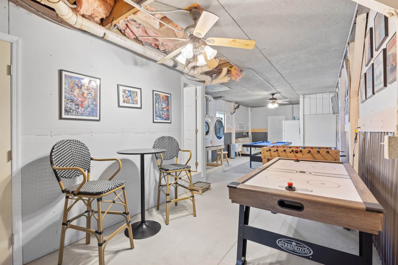 Gameroom 