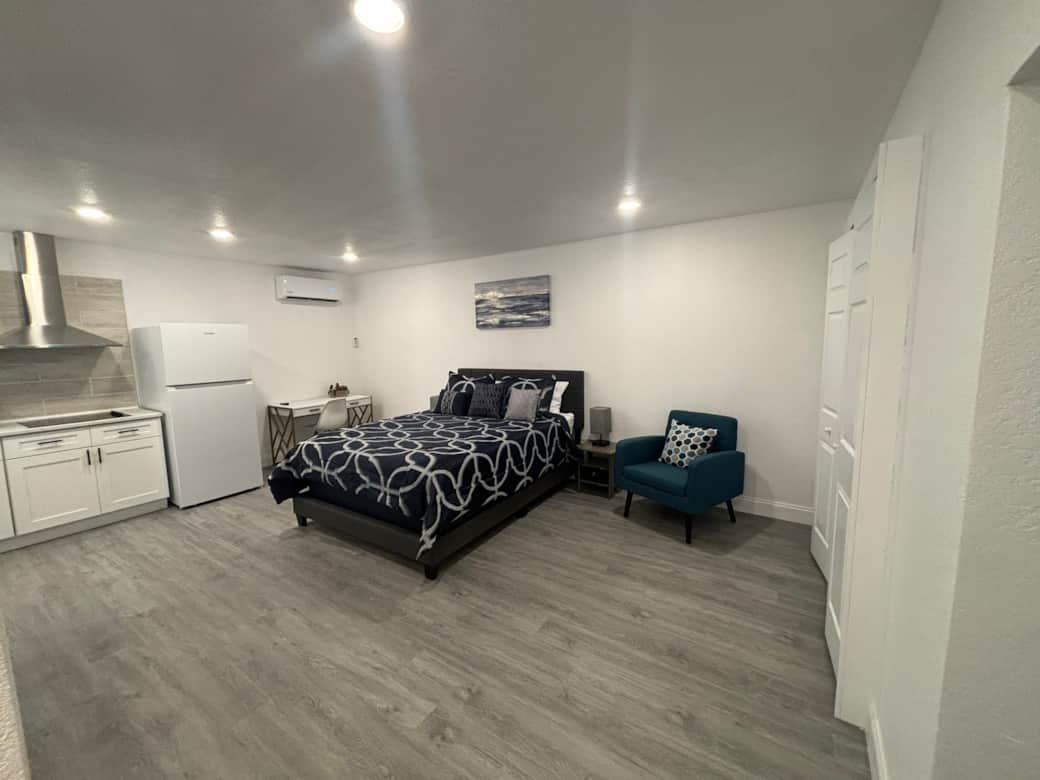 WhatsApp Image 2024-01-23 at 1.57 WhatsApp Image 2024-01-23 at 1.57