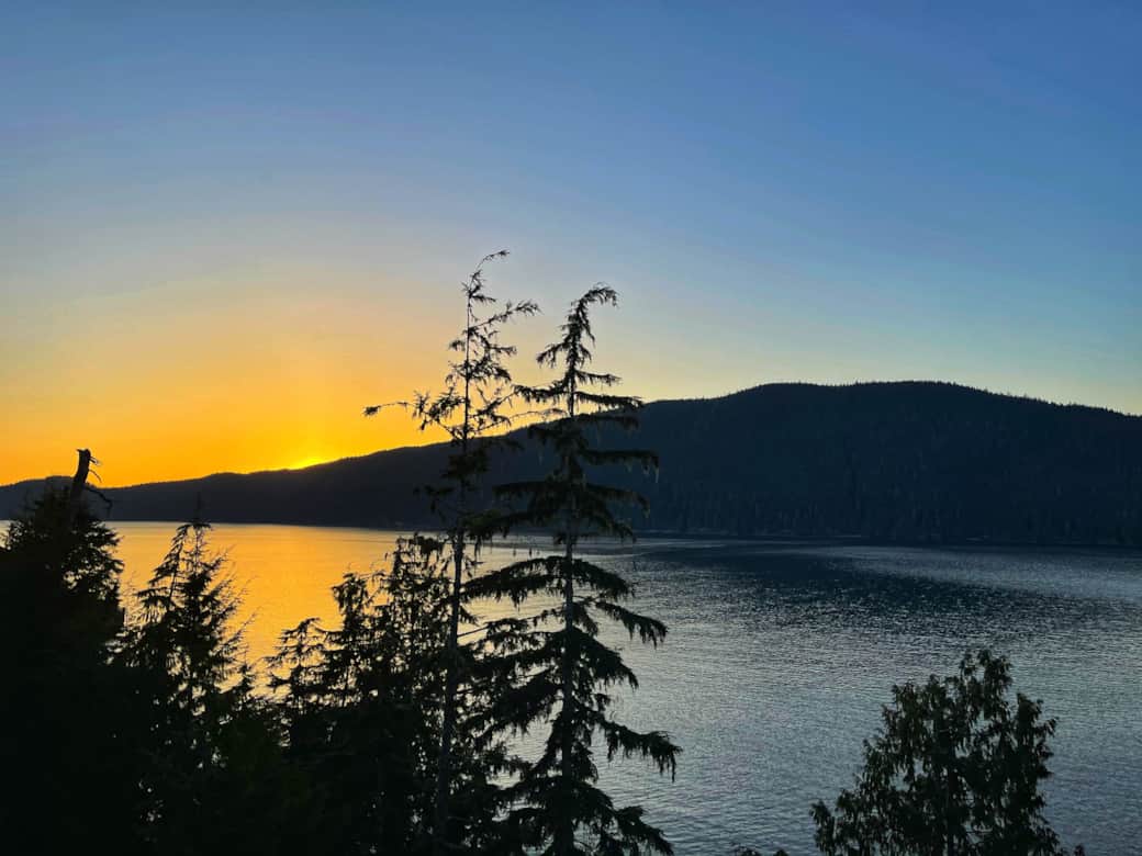 Enjoy beverages as you watch the sun go down