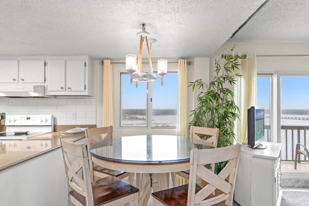 Pinnacle Port A-904 07 Pinnacle Port A-904 07