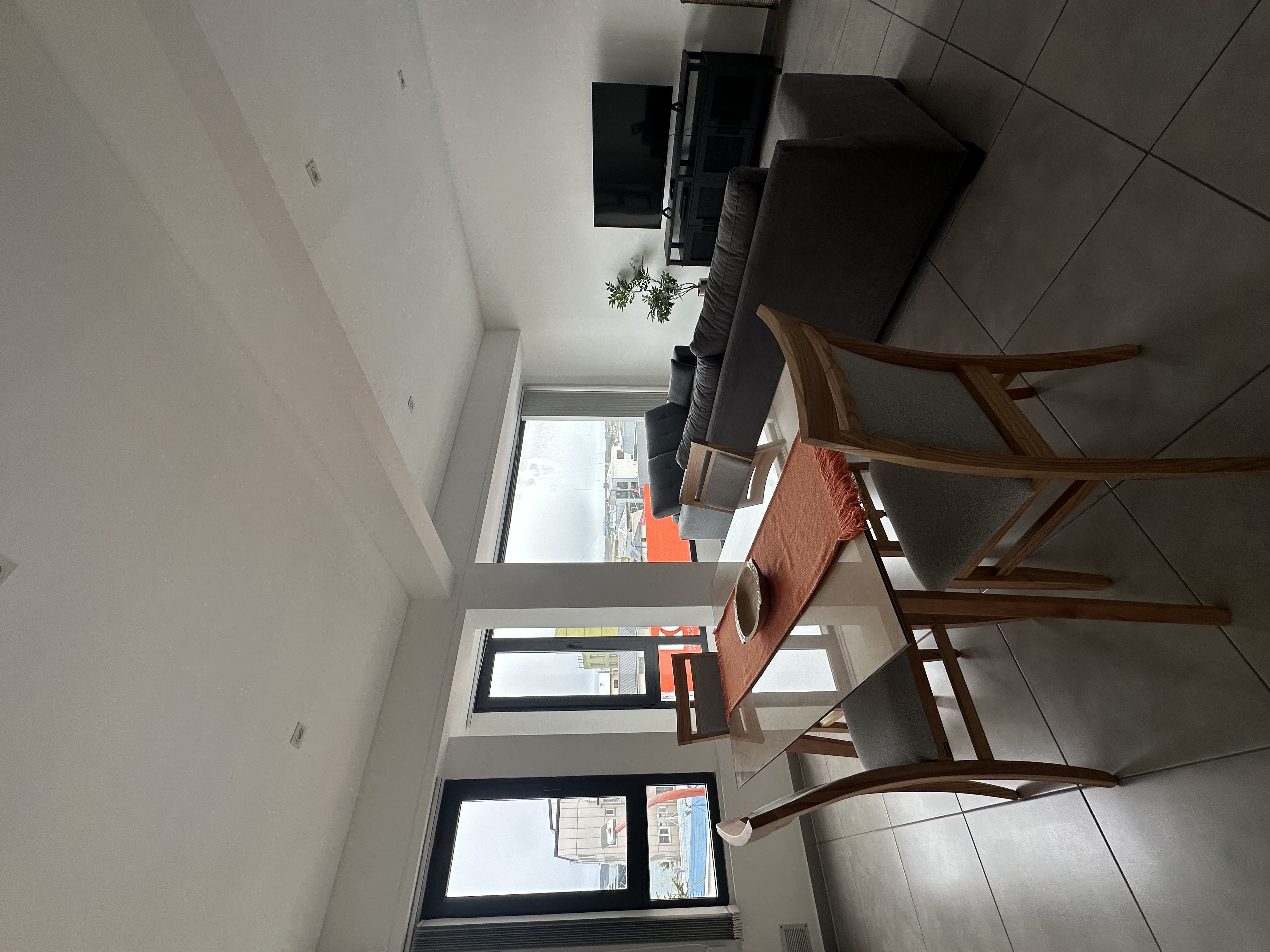 A-02 Wow! Apartments