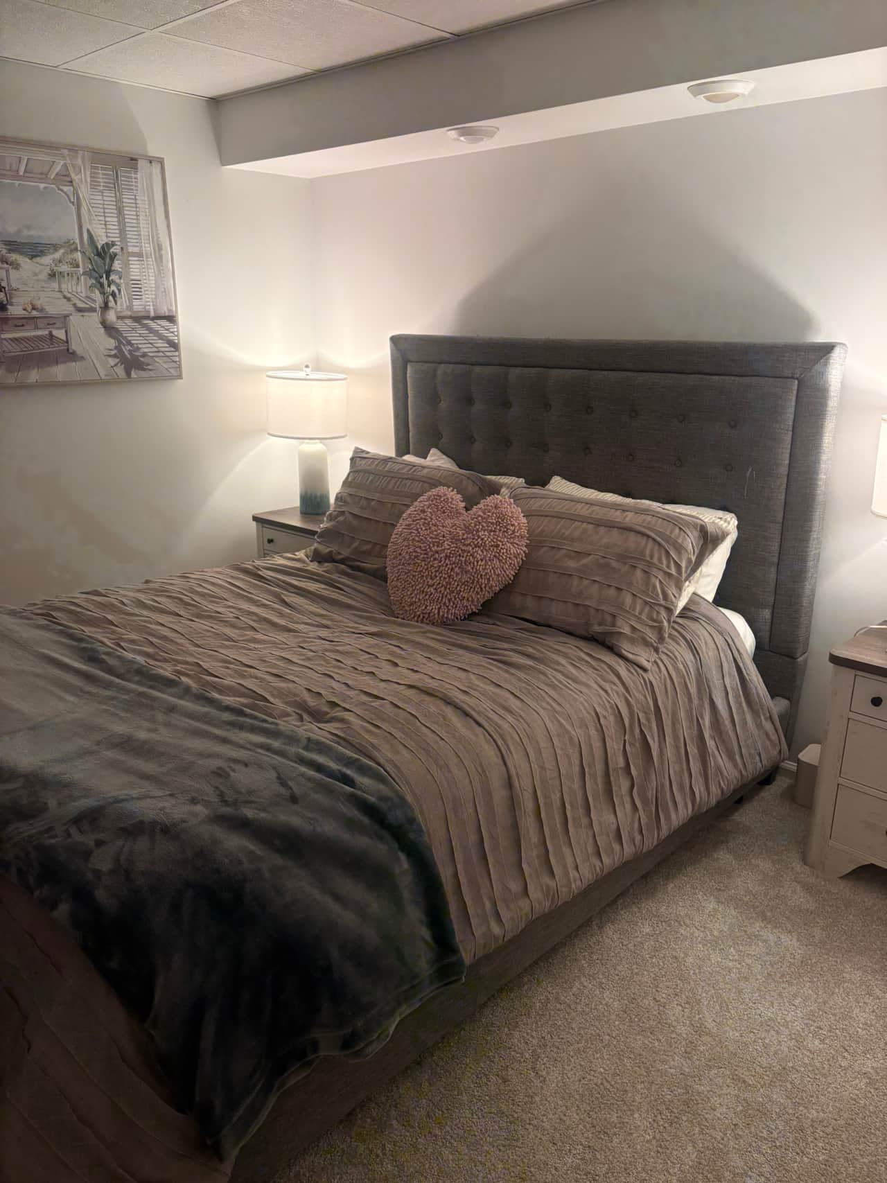 Queen bed