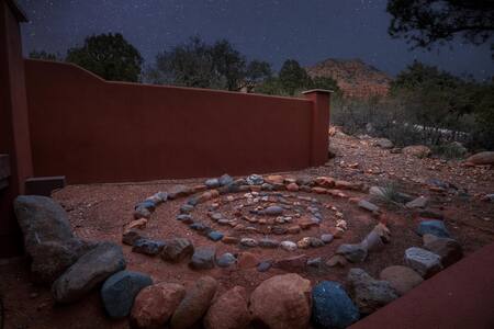 Hillside View Stargazing Paradise - Photo 3