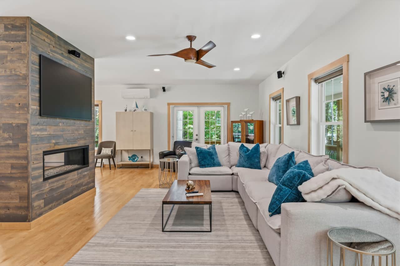 Living area with access to wrap around deck
