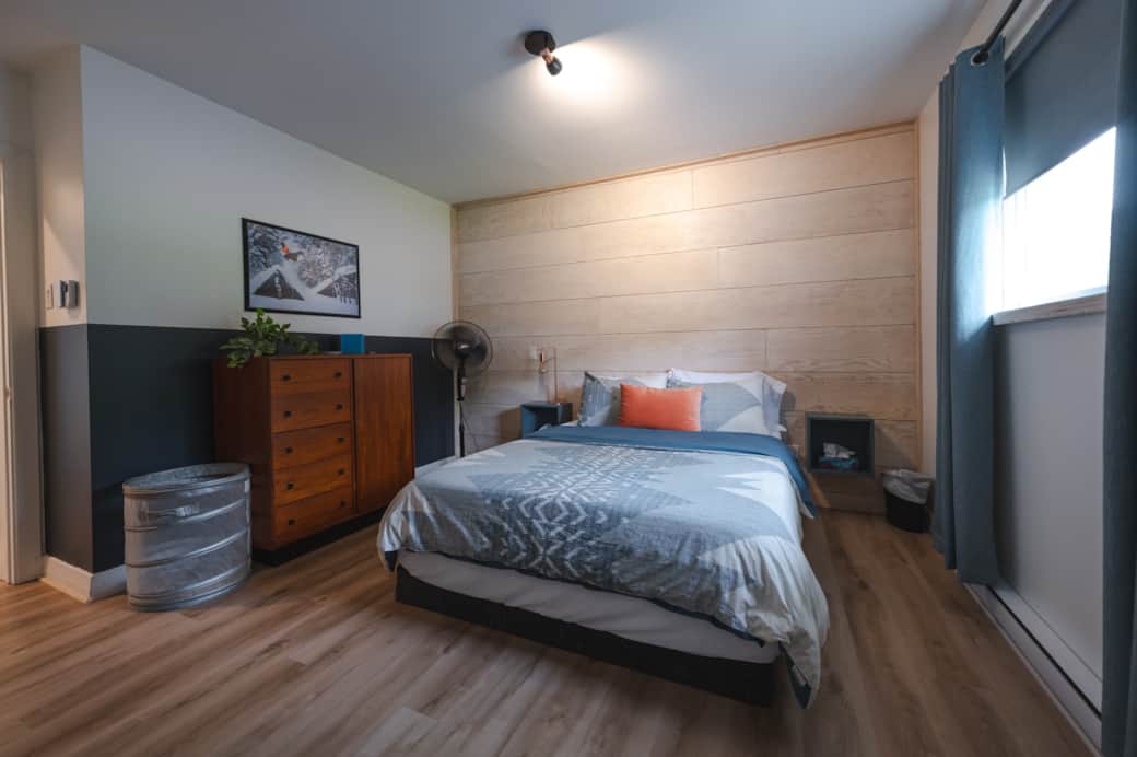 CHAMBRE/BEDROOM #2