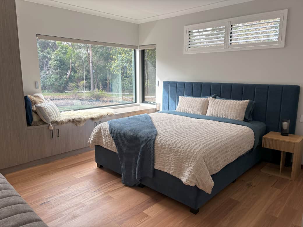 Bedroom 2 - king bed