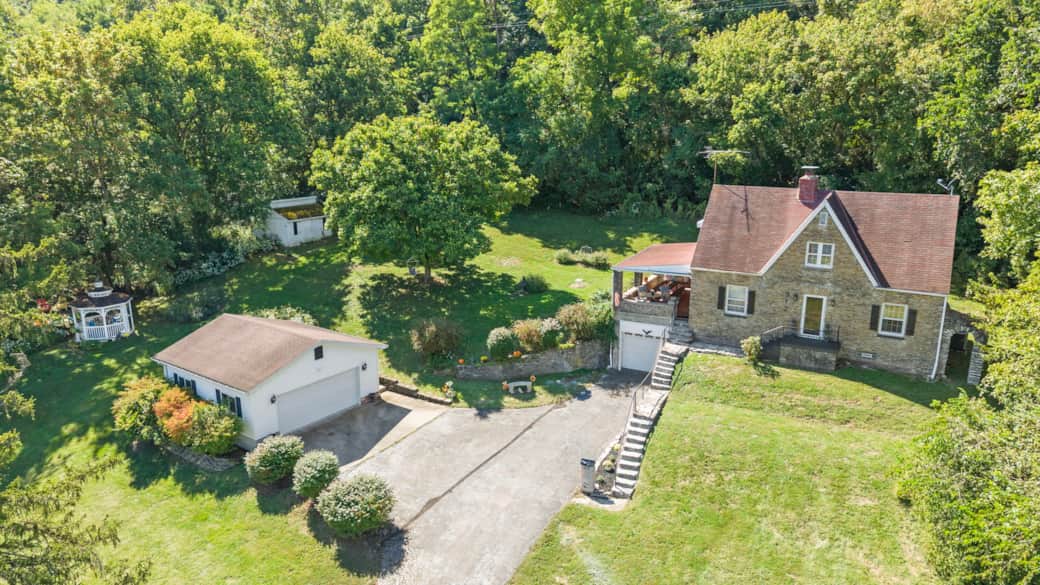 1 acre of land on the Ohio River surrounded by woods and nature for a relaxing getaway.