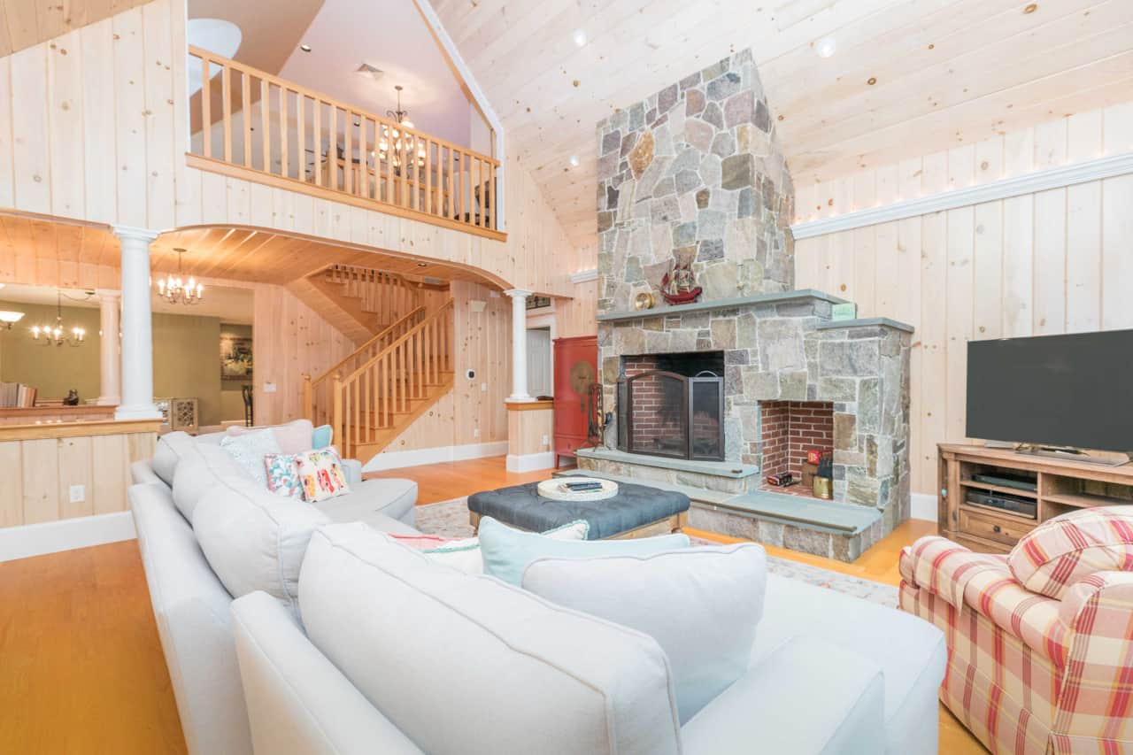 Great room, perfect for gathering