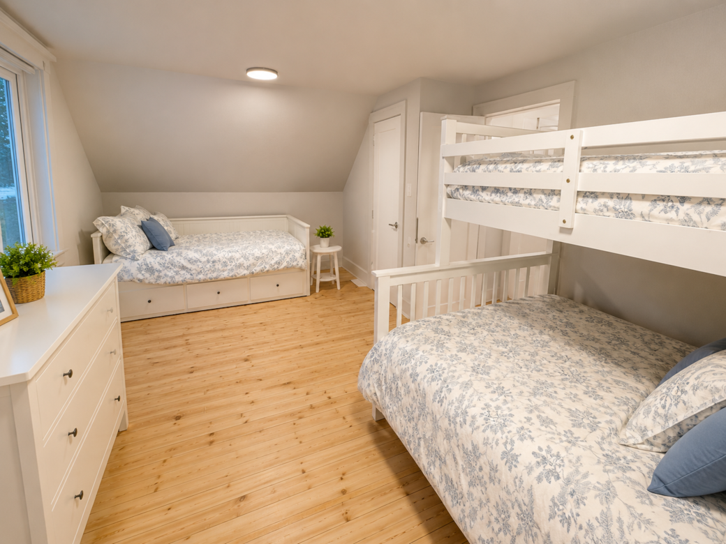Daybed with two twins, twin over double bunk