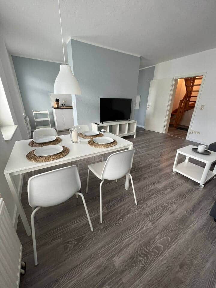 Wohnzimmer mit Essbereich