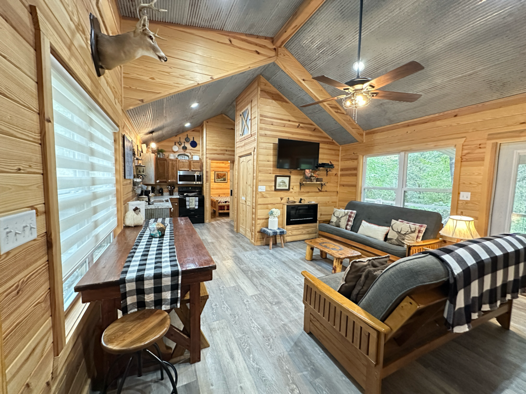 The hideaway living room lakefront rental