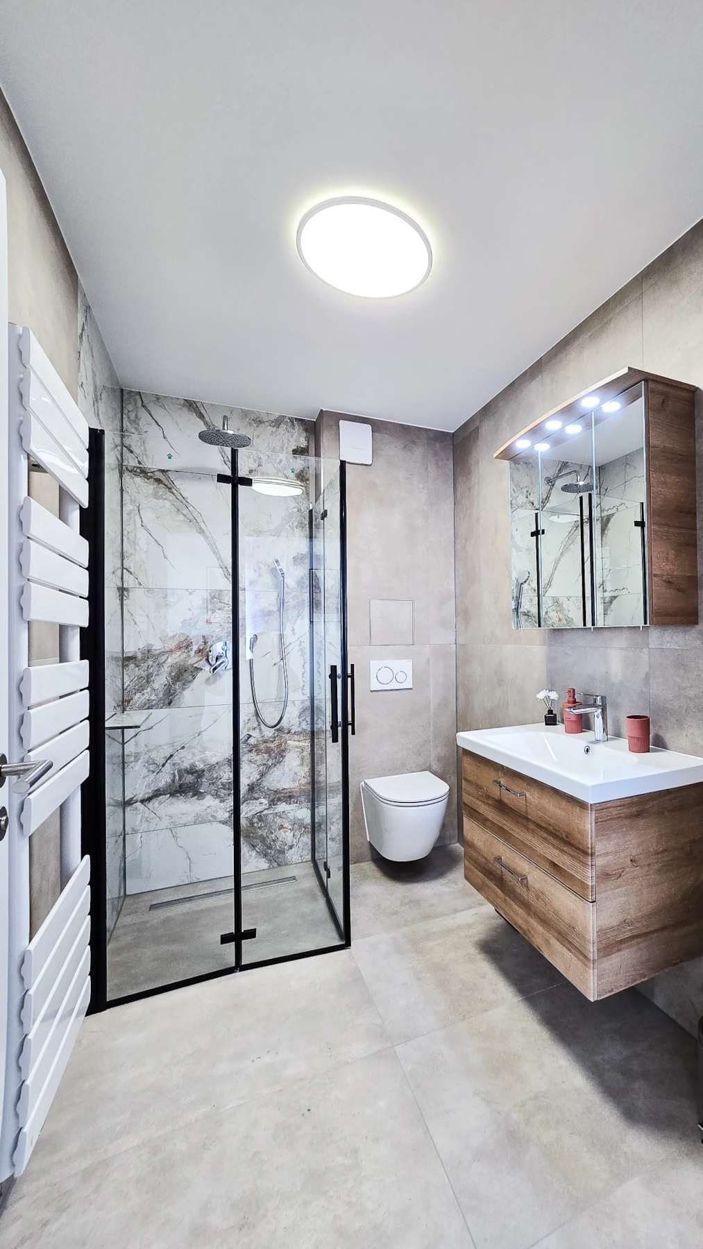 frensdorf-apartments-a3-badezimmer.png